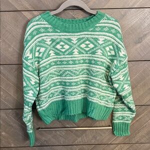 American Eagle Outfitters Green and White Patterned Sweater